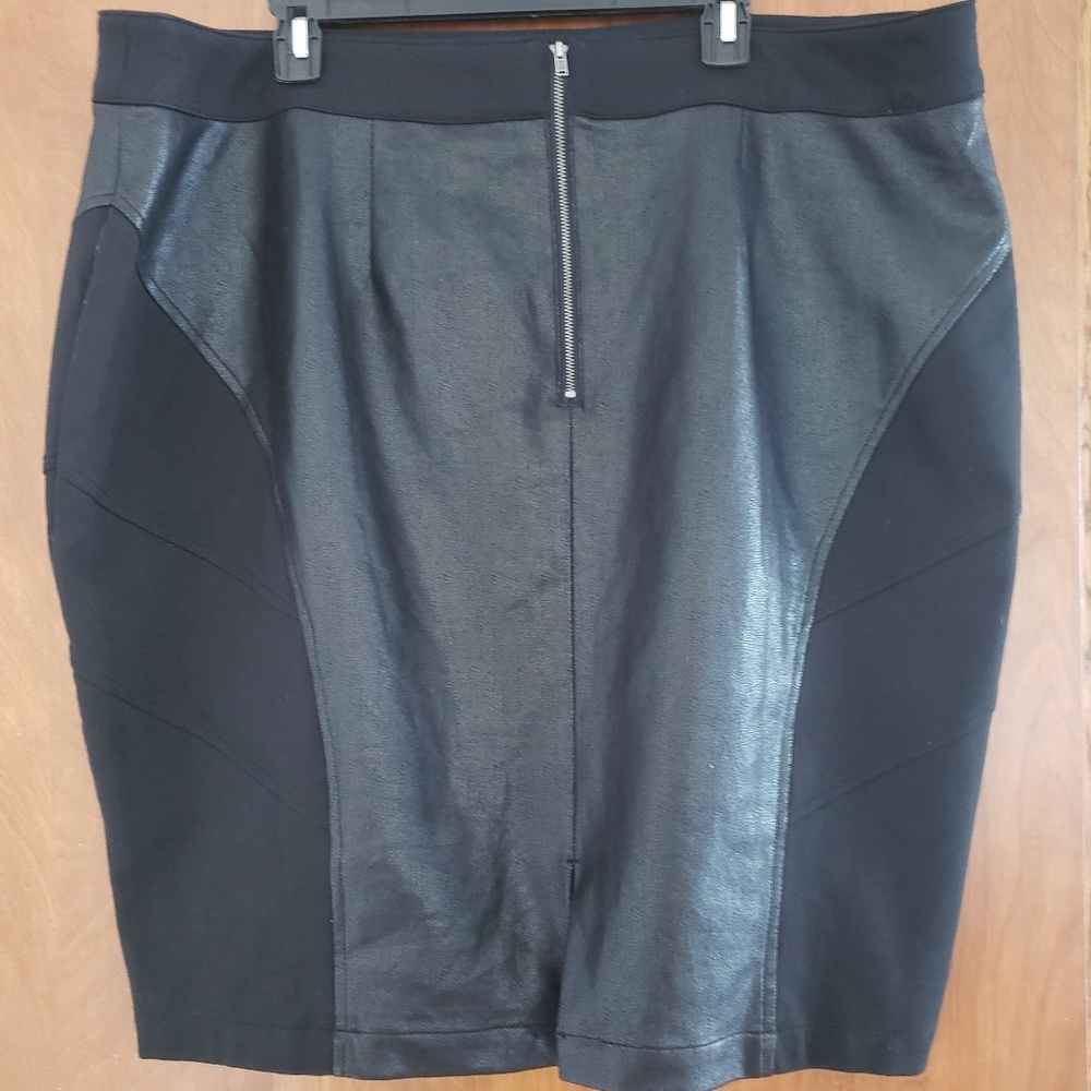 Lane Bryant Faux Pencil Skirt - Picture 2 of 6